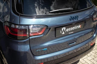Jeep Compass Jeep Compass 4xe 240 Plug-in Hybrid Electric S - All-inrijklrprs | pano schuif-k dak - afbeelding nr 30