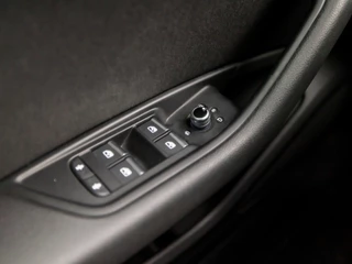 Audi A5 Audi A5 Sportback 2.0 TFSI Sport Automaat 191Pk (NAVIGATIE, CLIMATE, PLAT STUUR, SPORTSTOELEN, GETINT GLAS, LM VELGEN, NIEUWE APK, NIEUWSTAAT) - afbeelding nr 28