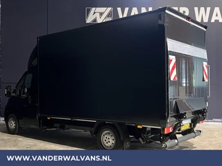 Peugeot Boxer Peugeot Boxer 2.0 BlueHDI 141pk Bakwagen Laadklep Euro6 Airco | Camera | Cruisecontrol | Chauffeursstoel Bijrijdersbank - afbeelding nr 2