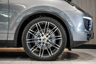 Porsche Cayenne Porsche Cayenne 3.6 V6 S Turbo | Dealer onderhouden l 21'' - afbeelding nr 24