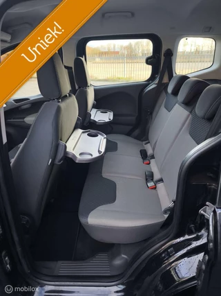 Ford Tourneo Courier Ford Tourneo Courier 1.0 / 2019 / Titanium / New Editions / - afbeelding nr 22