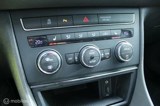 SEAT Leon Seat Leon 1.2 TSI Style Cruise/Bluetooth/PDC/Rijklaar - afbeelding nr 14