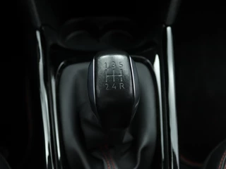 Peugeot 2008 Peugeot 2008 1.2 PureTech GT-line | Trekhaak | Navigatie | Cruise control | C - afbeelding nr 41