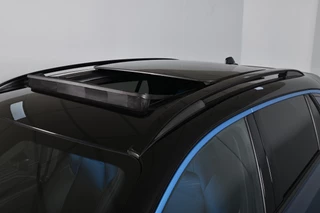 Lynk & Co 01 | 360 Camera | 7.4 kWh boordlader | Donkere hemel | S/K-panodak | Adapt. Cruise | Memory | Elek. klep | LM 20