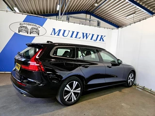 Volvo V60 Volvo V60 2.0 B3 Momentum Advantage / CarPlay / Navi / NL Auto - afbeelding nr 11