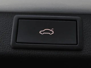 Škoda Octavia Skoda Octavia Combi 1.0 TSI Business Edition | Stoelverwarming |  Trekhaak | Adaptive cruise | Elektrische achterklep | Carplay | Sfeerverlichting - afbeelding nr 11
