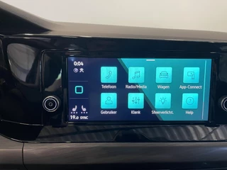 Volkswagen Golf Volkswagen Golf 1.5 eTSI Style Airco ECC Carplay Navi Adaptive Crusie Control Massagestoel AGR Ambiente verlichting - afbeelding nr 30