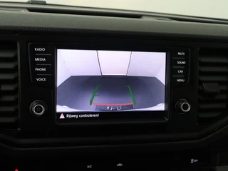 Volkswagen Crafter Volkswagen Crafter 2.0TDI 140PK L3H3 | Camera | Airco | Trekhaak | Cruise | Betimmering - afbeelding nr 17