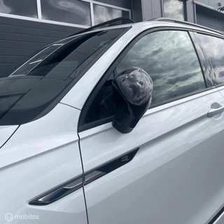 Volkswagen Tiguan Volkswagen Tiguan 1.5 TSI DSG 3xR-Line 150PK/PANO - afbeelding nr 6