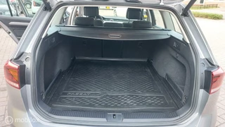 Volkswagen Passat Volkswagen Passat Variant 1.5 TSI Business - afbeelding nr 12