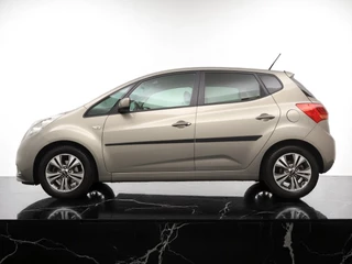 Kia Venga Kia Venga 1.4 CVVT DynamicPlusLine - Navigatie - Camera - Climate control - Cruise control - 12 maanden garantie - afbeelding nr 4