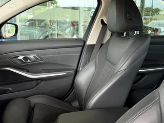 BMW 3 Serie BMW 3-serie 320i Executive Sport Sportstoelen|Sfeer|Dealer Onderhouden - afbeelding nr 12