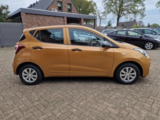 Hyundai i10 Hyundai i10 1.0i i-Motion 5-drs Airco NL-auto - afbeelding nr 4