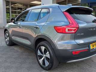 Volvo XC40 Volvo XC40 1.5 T3 157pk Momentum Business Pack Connect | Origineel NL | Navi | Clima | Adap. Cruise | Panorama Schuifdak | Led Koplampen | Pdc V+A+Camera | Rijstrook+Licht+Regensenor | 18''lm - afbeelding nr 42