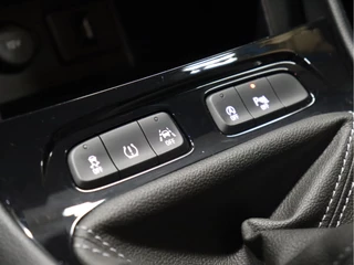 Opel Grandland X Opel Grandland X 1.2 Turbo Business Executive [STUUR/STOEL VERWARMING, LED, APPLE/ANDROID, NAVIGATIE, CRUISE, CLIMATE, NIEUWSTAAT] - afbeelding nr 17