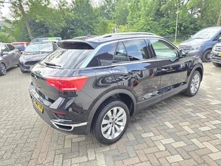 Volkswagen T-Roc Volkswagen T-Roc 1.5 TSI Sport AUTOMAAT Clima|Navi|Camera|Virtual|Nap!! - afbeelding nr 42