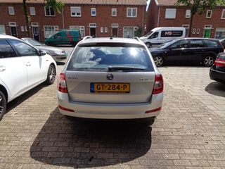 Škoda Octavia Škoda Octavia 1.2 TSI GRT AMB BNS - afbeelding nr 10