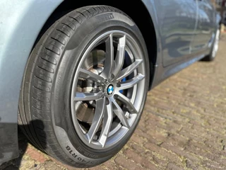 BMW 5 Serie BMW 5-serie Touring 530i M-Sport | Pano | Alcantara | Dealer Onderhouden | - afbeelding nr 4