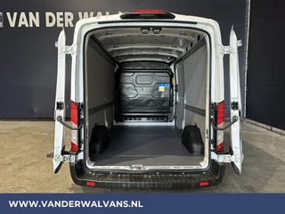 Ford Transit Ford Transit 2.0 TDCI 131pk L3H2 Euro6 Airco | Navigatie | Camera | Cruisecontrol | Apple Carplay | Stoelverwarming Android Auto, Parkeersensoren, Verwarmde voorruit, Bijrijdersbank - afbeelding nr 3