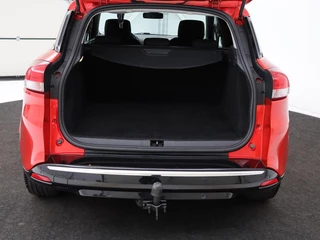 Renault Clio Renault Clio 0.9 TCe Limited | Trekhaak | Navigatie |  Bluetooth | Cruise control | Parkeerhulp | LED | Airco | DAB - afbeelding nr 9