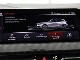 BMW 1 Serie BMW 1-serie 118i M Sport | Trekhaak | Carplay | Navigatie |  Sportstoelen | Half leder | Full LED | Climate control | Parkeerhulp - afbeelding nr 21