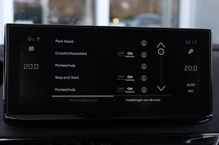 Peugeot 3008 Peugeot 3008 1.2 Hybrid GT | 360° CAMERA | NAVIGATIE | ADAPTIVE CRUISE CONTROL | APPLE CARPLAY/ANDROID AUTO | CLIMATE CONTROL | 18