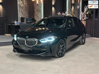 BMW 1 Serie 118i High Executive|M pakket|PANO|SFEERVERL.