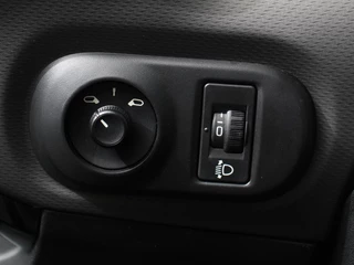 Citroën C4 Cactus Citroen C4 Cactus 1.2 PureTech Shine | Navigatie | Climate Control | Camera | Cruise Control | Handel/Export! - afbeelding nr 23