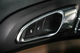 Porsche Cayenne Porsche Cayenne 3.6 V6 S Turbo | Dealer onderhouden l 21'' - afbeelding nr 48