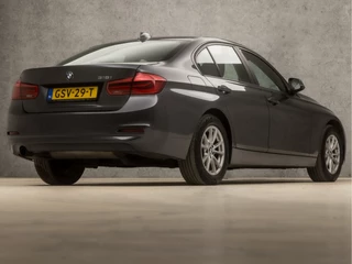 BMW 3 Serie Automaat (NAVIGATIE, DEALER ONDERHOUDEN, CLIMATE, LEDEREN SPORTSTOELEN, PARKEERSENSOREN, CRUISE, NIEUWE APK, NIEUWSTAAT) - afbeelding nr 5