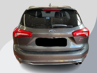 Ford Focus Ford Focus Wagon 2.0 EcoBlue ST 190pk diesel | Wegklapbare trekhaak | Adaptive cruise control | Winter Pack | Adaptive LED | Head up Display | Bang&Olufsen |  1.800 kg trekgewicht - afbeelding nr 2