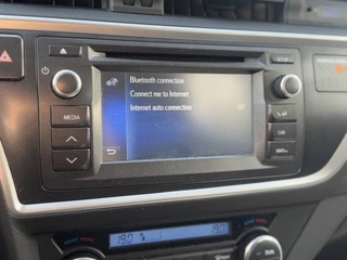 Toyota Auris Navigatie, Parkeersensoren, Stoelverwarming ,  All-in Rijklaarprijs - afbeelding nr 29