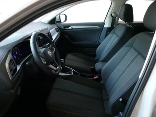 Volkswagen T-Roc Volkswagen T-Roc 1.5 TSI 150PK CARPLAY NAVI STOEL VERW. LED VIR.COCKPIT 03/2024 
