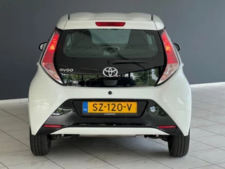 Toyota Aygo Toyota Aygo 1.0 VVT-i x-nav NL AUTO - afbeelding nr 4