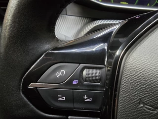 Peugeot 208 Peugeot 208 1.2 PureTech Allure Navi Clima Cruise LED 16