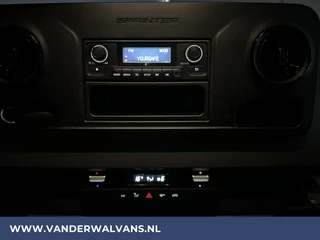 Mercedes-Benz Sprinter Mercedes-Benz Sprinter 315 CDI 150pk L3H2 Euro6 Airco | Camera | Cruiscontrol | Stoelverwarming bluetooth telefoonvoorbereiding, Bijrijdersbank - afbeelding nr 14