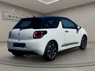 Citroën DS3 Citroën DS3 1.2 PureTech So Chic 2016 WIT | Airco | Display | Benzine - afbeelding nr 10