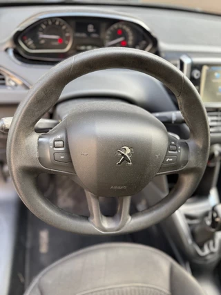 Peugeot 208 Peugeot 208 1.2 PureTech Active - afbeelding nr 32
