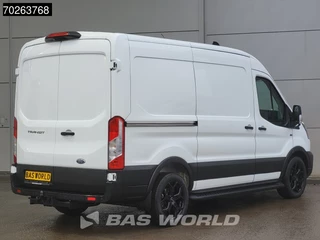 Ford Transit Ford Transit 130pk L2H2 Nieuw! Black Edition Trekhaak Airco Cruise Camera Parkeersensoren 10m3 Airco Trekhaak Cruise control - afbeelding nr 5