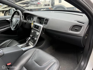 Volvo V60 Volvo V60 2.0 D4 Summum EXPORTPRIJS - afbeelding nr 11