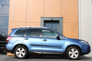 Subaru Forester Subaru Forester 2.0 Comfort | Pano | Trekhaak | Lederen bekleding - afbeelding nr 31