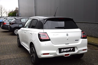 Suzuki Swift Suzuki Swift 1.2 Style Smart Hybrid | Van €29.244,- naar €27.244,-!! | 6 jaar garantie of 150.000 KM | Automaat | - afbeelding nr 6