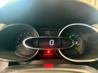 Renault Clio Renault Clio 1.2 16V 5 DEURS / AIRCO / NAVI / LED / LMV / TREKHAAK - afbeelding nr 9