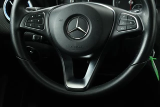 Mercedes-Benz A-Klasse Mercedes-Benz A-klasse 180d Lease Edition | Panoramadak | Carplay |  Navigatie | Cruise control | Airco | Bluetooth | Sportstoelen | Half leder - afbeelding nr 9
