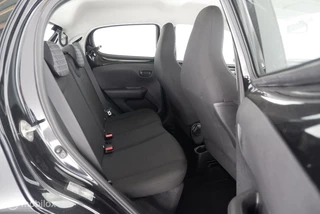 Peugeot 108 Peugeot 108 1.0 e-VTi 69PK Active airco|tel|geen import - afbeelding nr 11