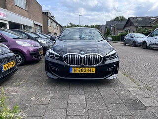BMW 1 Serie BMW 1-serie 118i M Sport Executive | 12 MAANDEN GARANTIE - afbeelding nr 8