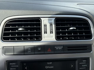 Volkswagen Polo Volkswagen Polo 1.0 BlueMotion - Navigatie- Cruise - Carplay - LM - afbeelding nr 22
