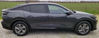 Peugeot 408 Peugeot 408 1.6 HYbrid Allure 180 Navigatie Camera Stoelvw - afbeelding nr 4