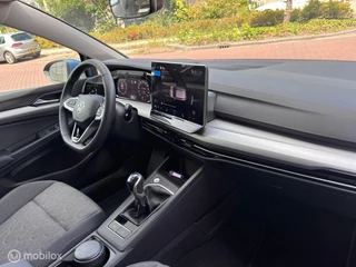 Volkswagen Golf Volkswagen Golf 1.5 TSI Oranje Edition 550KM! - afbeelding nr 11