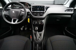 Peugeot 208 Peugeot 208 1.2 PureTech Signature, NL, CarPlay, PDC, cruise - afbeelding nr 3